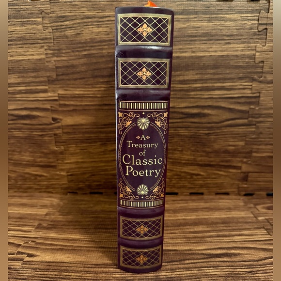 A Treasury of Classic Poetry Leather Bound By Barnes & Noble 2014 - NWOT - Picture 2 of 8